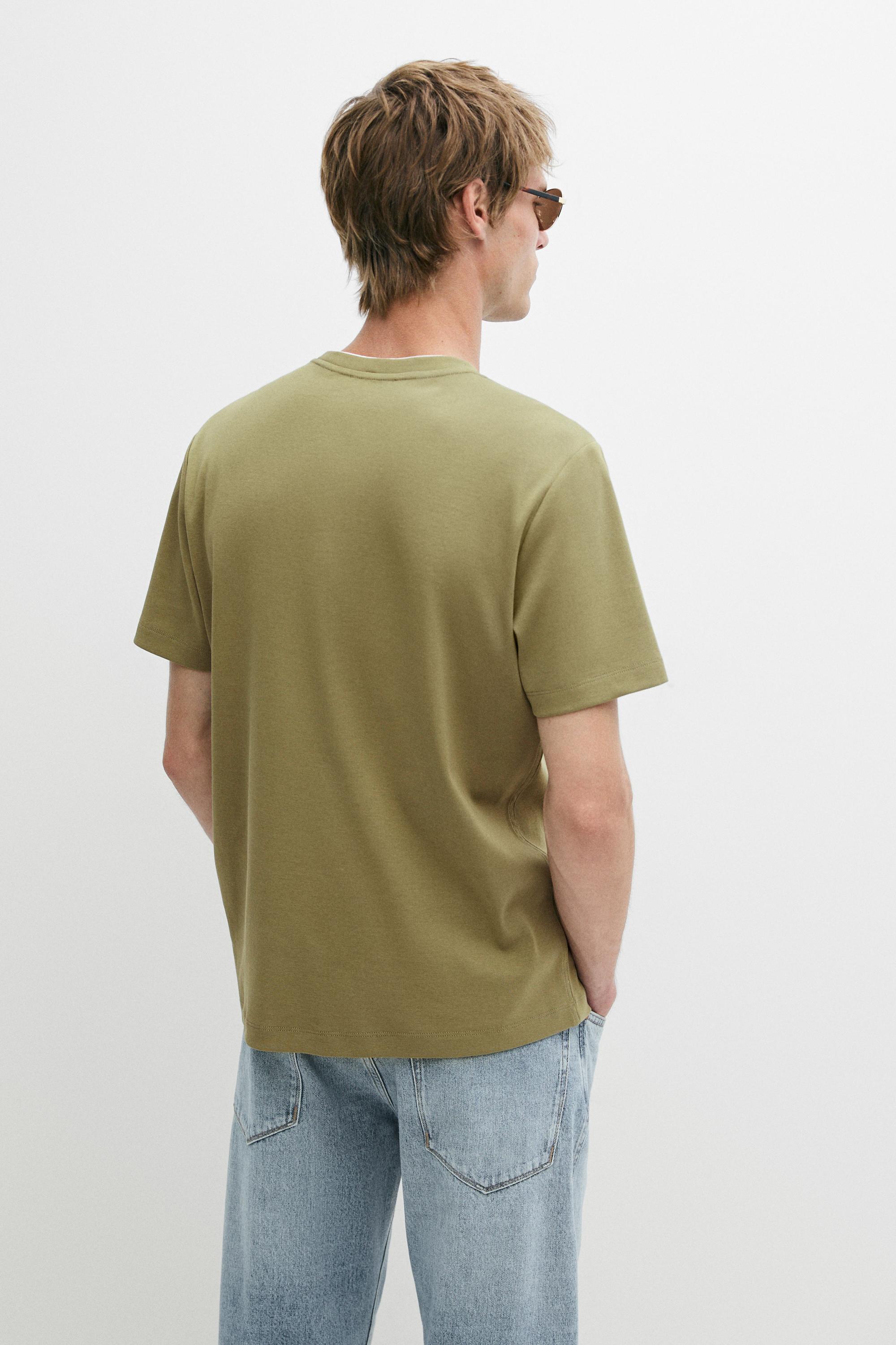 100% cotton layered collar T-shirt